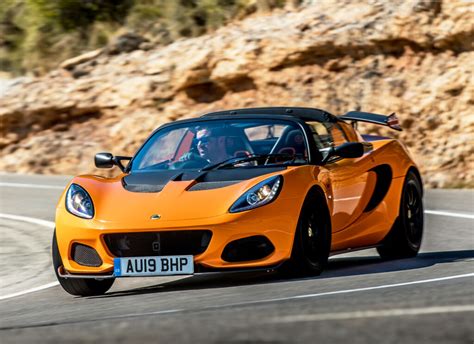 Lotus Elise Cup 250 What Is It Like To Drive 2020 Review