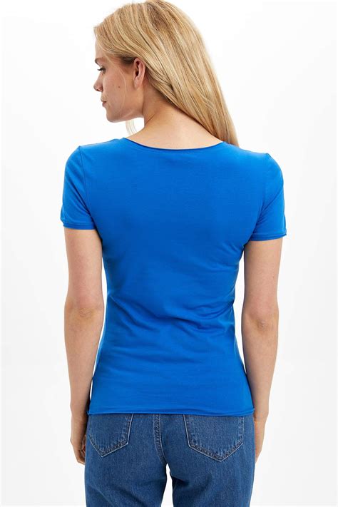 Blue Woman Relaxed Fit Basic V Neck Short Sleeve T Shirt 1141013 Defacto