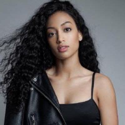 Who Is Samantha Logan Age Net Worth Relationship Height