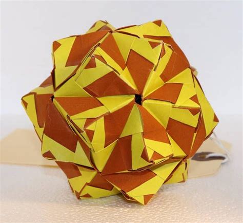 Sonobe Unit Icosahedron By Nestofferrets Paper Lamp The Unit