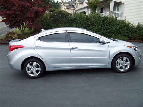 Maybe you would like to learn more about one of these? 2012 Hyundai Elantra - Pictures - CarGurus