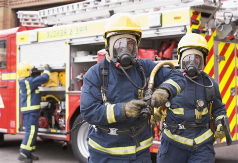 How Do I Choose The Best Firefighter Training With Pictures