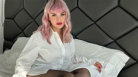 Arisa Le 5 Foto Più Bollenti Degli Ultimi Tempi Su Instagram