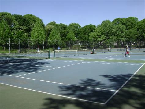A few tennis courts will offer limited advance reservations. Brookville Park : NYC Parks