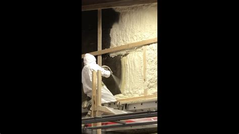 Icynene spray foam contractors use the most modern spray foam application technology and equipment. Spray Foam Insulation - YouTube