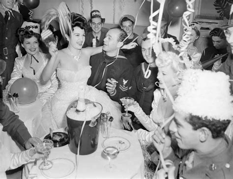 50 Timeless Photos Of Classic New Years Eve Parties Wow Gallery