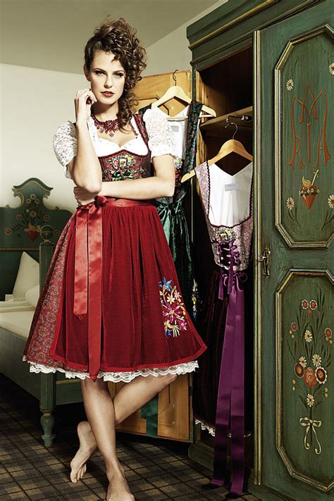 dirndl daphne lola paltinger in red buy costumes angermaier online dirndl dress traditional