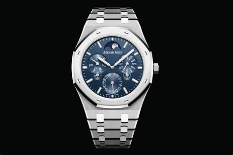 The swiss manufacturer's repertoire includes at the time, its price came in at over 3,600 swiss francs. Audemars Piguet Royal Oak Perpetual Calendar Ultra-Thin ...