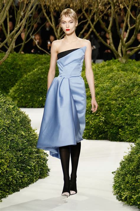 Christian Dior Spring Couture Style Lessons From Today S Paris