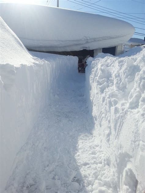 That Epic Fickle Shovel Off To Buffalo Snow An All Time Us Record