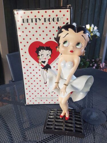Betty Boop Cool Breeze Marilyn Monroe Pose Figurine Statue Rare 2004