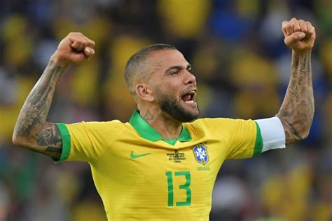Qatar 2022 Dani Alves Becomes Brazils Oldest World Cup Star Apex