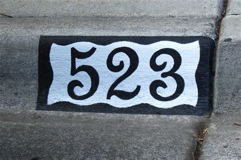 Curb House Number Love This So Much Better Than The Ordinary Stencil