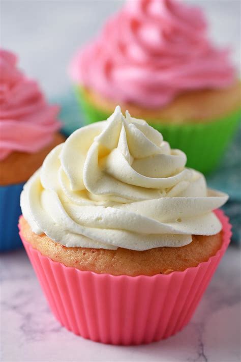 The Best Buttercre M Frosting Recipe Kitchen Me