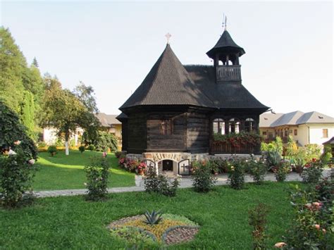 The settlement has had multiple name changes: Manastirea Sfantul Proroc Ilie din Toplita, ctitorie a ...