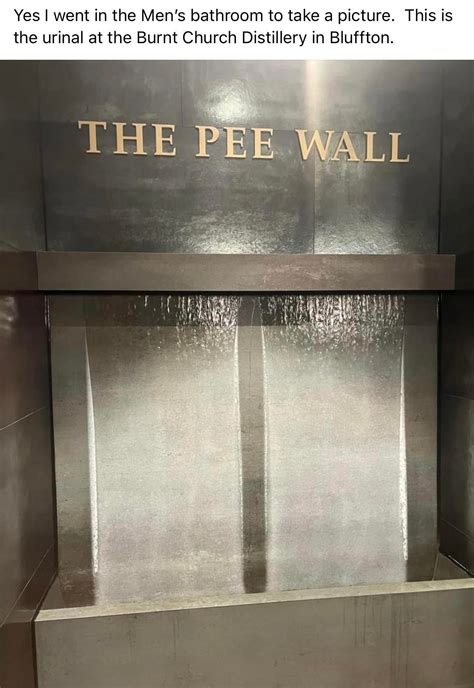 “pee Wall” Rcommunalshowers