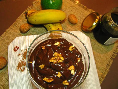 Esta receita foi inserida por um(a) cliente bimby ®. Pitadas de coisas boas: Mousse de chocolate com abacate ...
