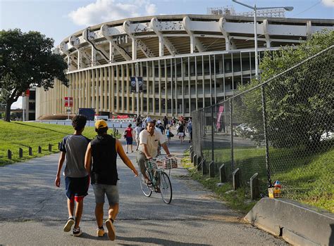 Washingtons Rfk Stadium To Be Demolished By 2021 Ap News