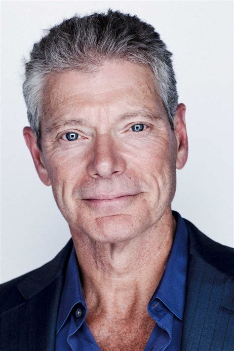 Far From Avatar Stephen Lang Performs One Man Show To Benefit