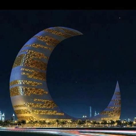 La Torre De La Luna Creciente En Dubai Es Un Increíble Edificio