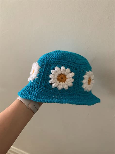 Ravelry Daisy Days Bucket Hat Pattern By Kirsten Wilson Crochet Daisy