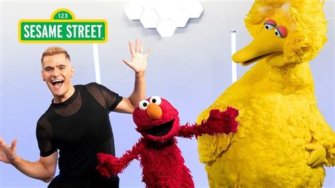 Elmo Fitness Marshall And Big Bird Do The Elmo Slide Sesame Street Elmos Mindfulness