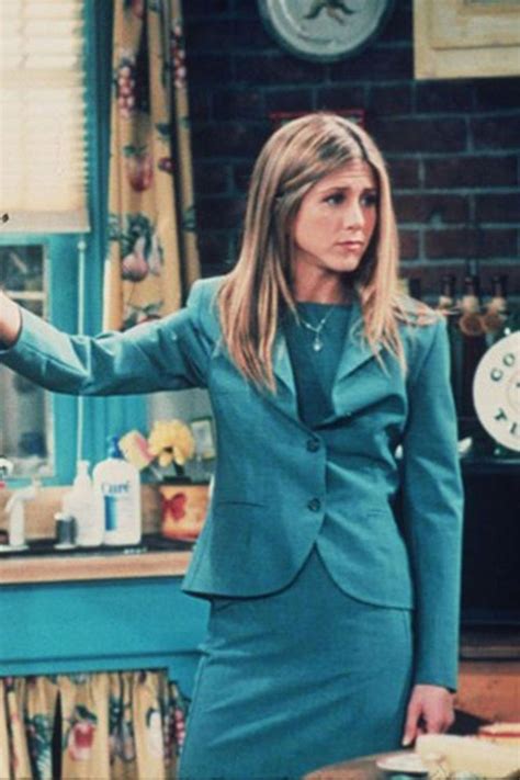 34 rachel green fashion moments you forgot you were obsessed with on friends estilo rachel