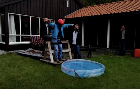 19 Funny Bachelor Parties