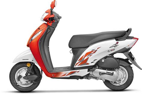.india , bikejinni has listed more than 50 latest scooty or latest scooter models in india with detailed scooter specifications, pictures, on road prices there are more than 50 scooter or scooty model variants to choose, let us follow a step wise approach to buy the best / latest scooters in india. 2017 Honda Activa i Launched in India at Rs. 47,913