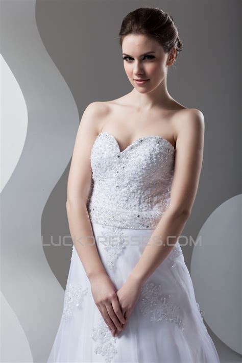 Wonderful A Line Sweetheart Sleeveless Beaded Lace Wedding Dresses 2031074