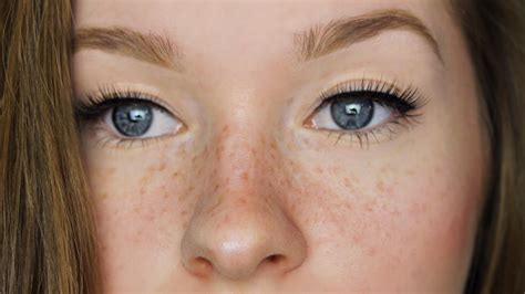 How To Fake Freckles Easy And Natural Youtube