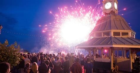 Broadstairs Summer Fireworks Dates Have Been Revealed For 2018 Kent Live