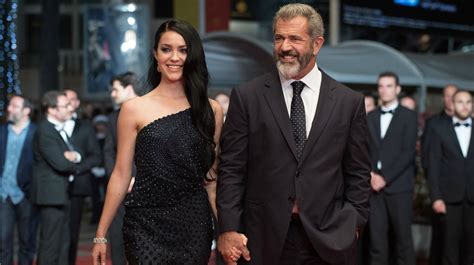 Mel gibson appeared on the graham norton show on the bbc on friday, and he schooled shocked guests about the real nature of hollywood elites in hollywood is drenched in the blood of innocent children. Who knew Mel Gibson had 8 freaking kids? - SheKnows