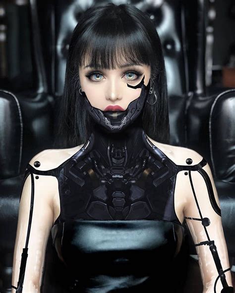 Futuristic In 2020 Cyberpunk Girl Cyberpunk Fashion Cyborg Girl