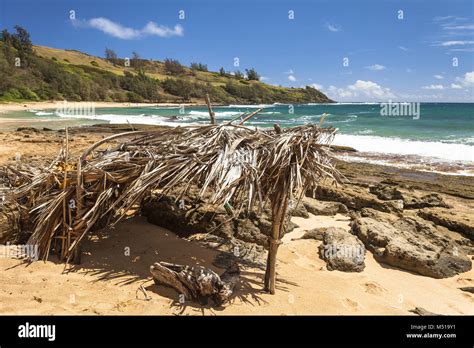 Beach Hut Hawaii Oahu Stock Photo Alamy