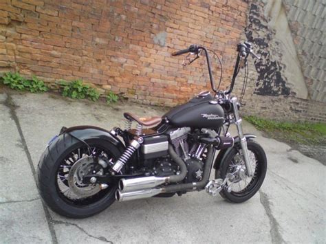To get a dyna convertible or low rider, or any softail. Umgebautes Motorrad Harley-Davidson Dyna Super Glide FXD ...