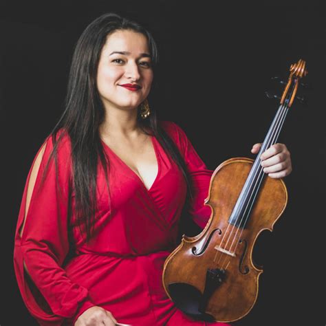 Maricel San José Músico Profesional De Cuerdas Violín Y Viola