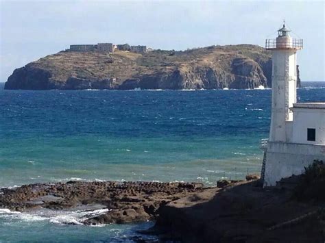 Maybe you would like to learn more about one of these? ventotene | Italia, Luoghi, Isola