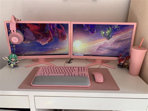 Just Painted My Monitors Pink To Match My Razer Set Gamer Setup