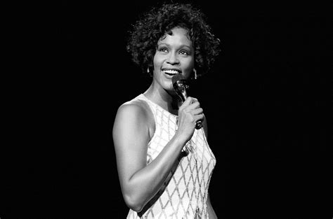 Whitney elizabeth houston was born into a musical family on 9 august 1963, in newark, new jersey, the daughter of gospel star cissy houston, cousin of singing star dionne warwick and goddaughter. Whitney Houston Earns First Hot 100 Debut in 10 Years With ...