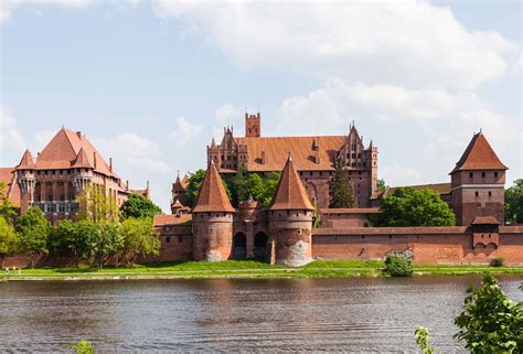 Malbork Teutonic Castle Ancient And Medieval Architecture