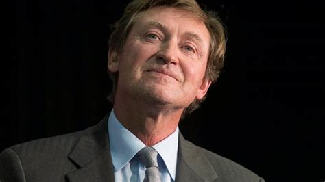 Wayne Gretzky Returns To Oilers In Executive Role Cbc Sports