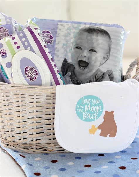 Baby gifts to make with cricut. How to Make a Cute & Practical DIY Baby Gift (FREE Cricut ...