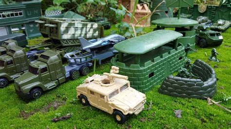 Toys Soldiers Military Base Tank Military Trucks Army Cars Toys For