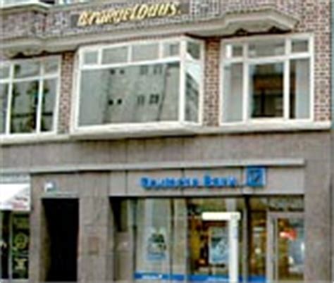 Banken und andere finanzielle unternehmen. Deutsche Bank Investment & FinanzCenter Hamburg ...