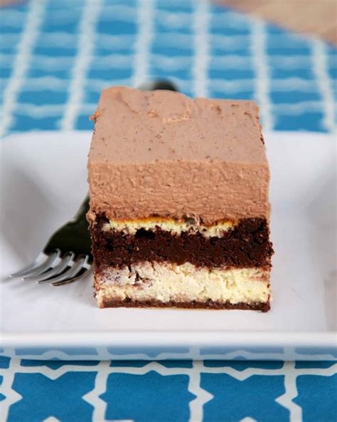 Tiramisu Love Cake Plain Chicken