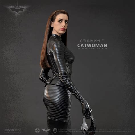 The Dark Knight Rises Fan Statue Of Anne Hathaway As Catwoman