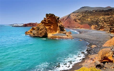 Lanzarote L Isola Piu Vulcanica Delle Canarie Spagna