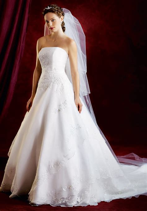 These wedding dresses are pure magic. Goalpostlk.: Wedding Dresses - New Design