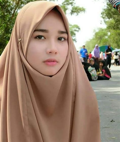 Mengapa Wanita Harus Berhijab Hijaber Smile Beautiful Hijab